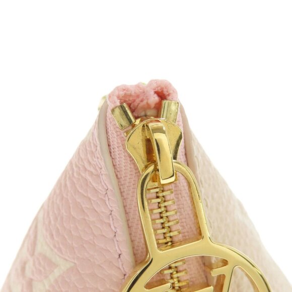 LOUIS VUITTON Beige Pouch - Picture 6 of 11